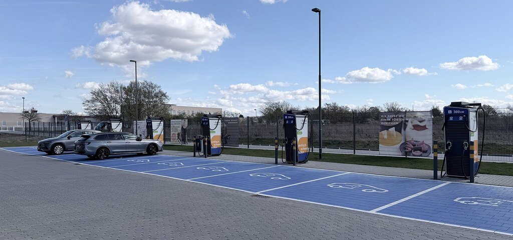 Elektrische Reisezeit: EnBW-Standort in Peine an der A2